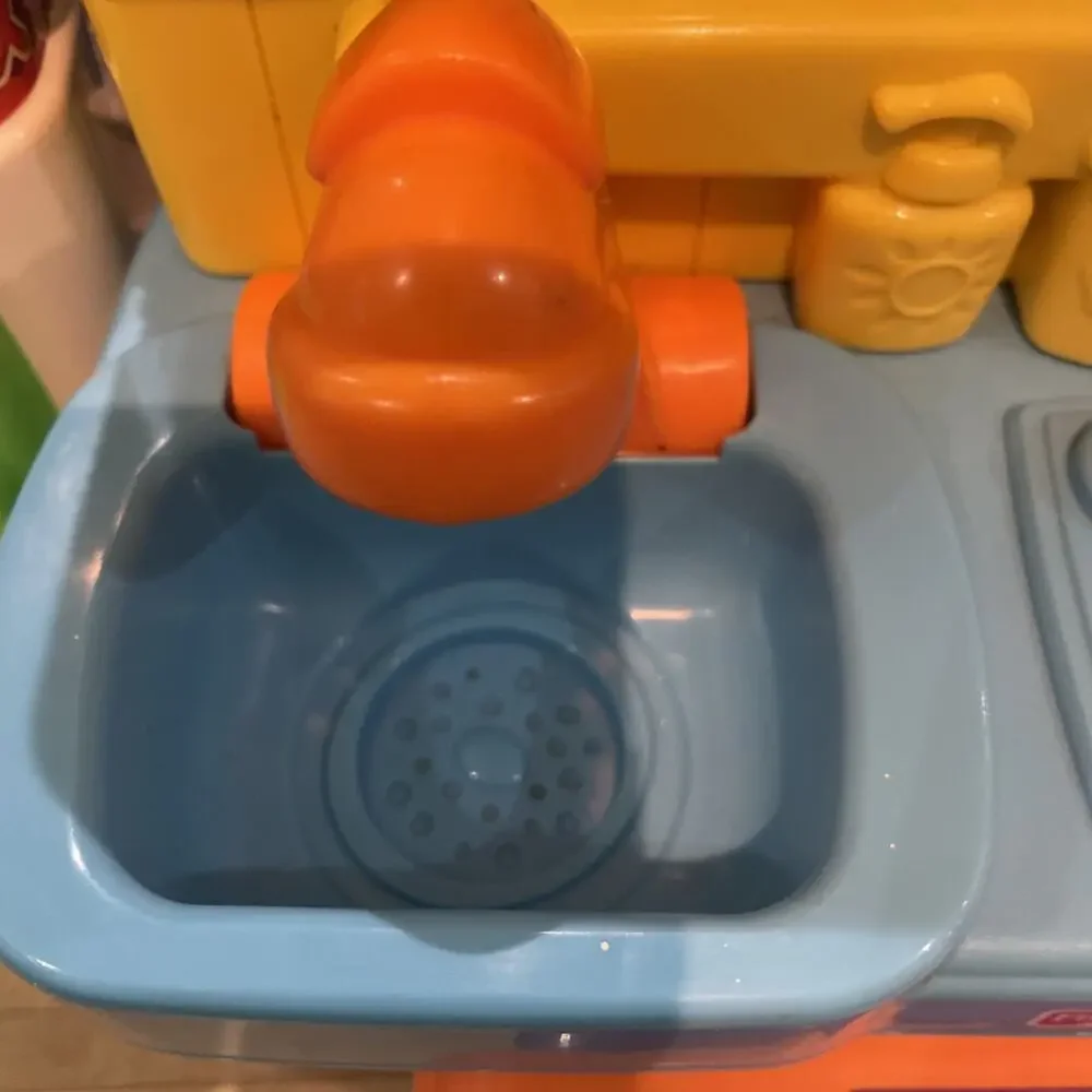 Fisher-Price Laugh & Learn Learning Kitchen T4272 2010 English Spanish Tested